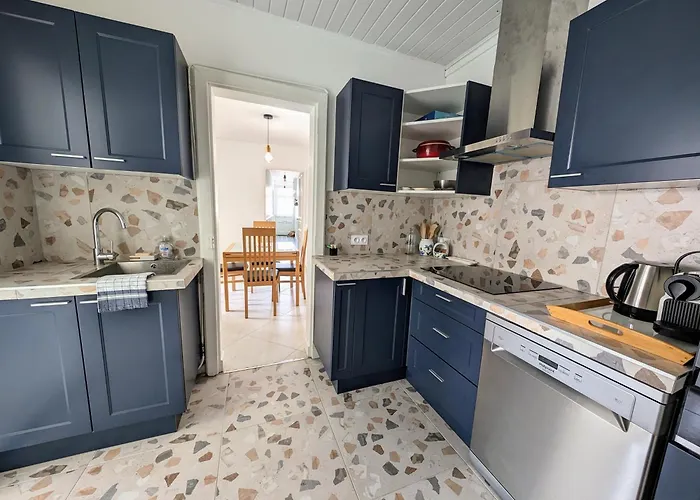 Charmante Maison Au Centre-ville * Pornic