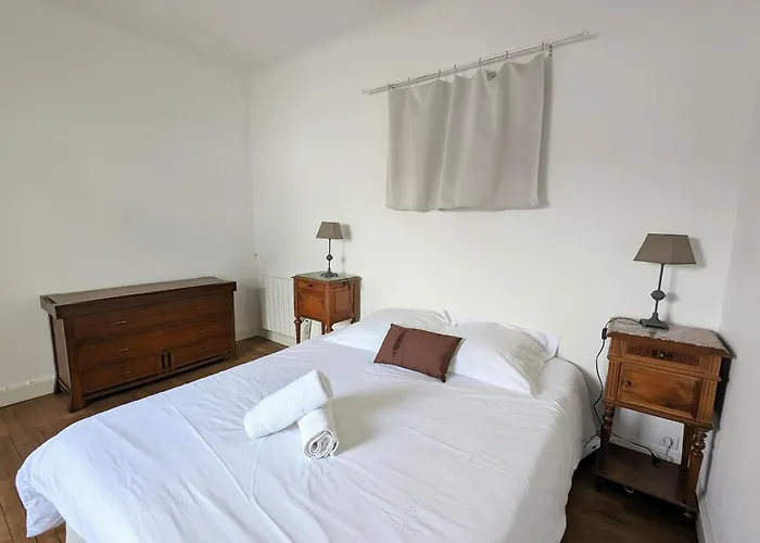 Charmante Maison Au Centre-ville *